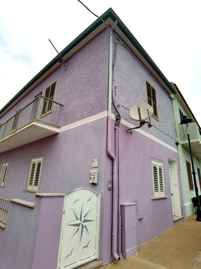 Maison colorée, Santa Teresa