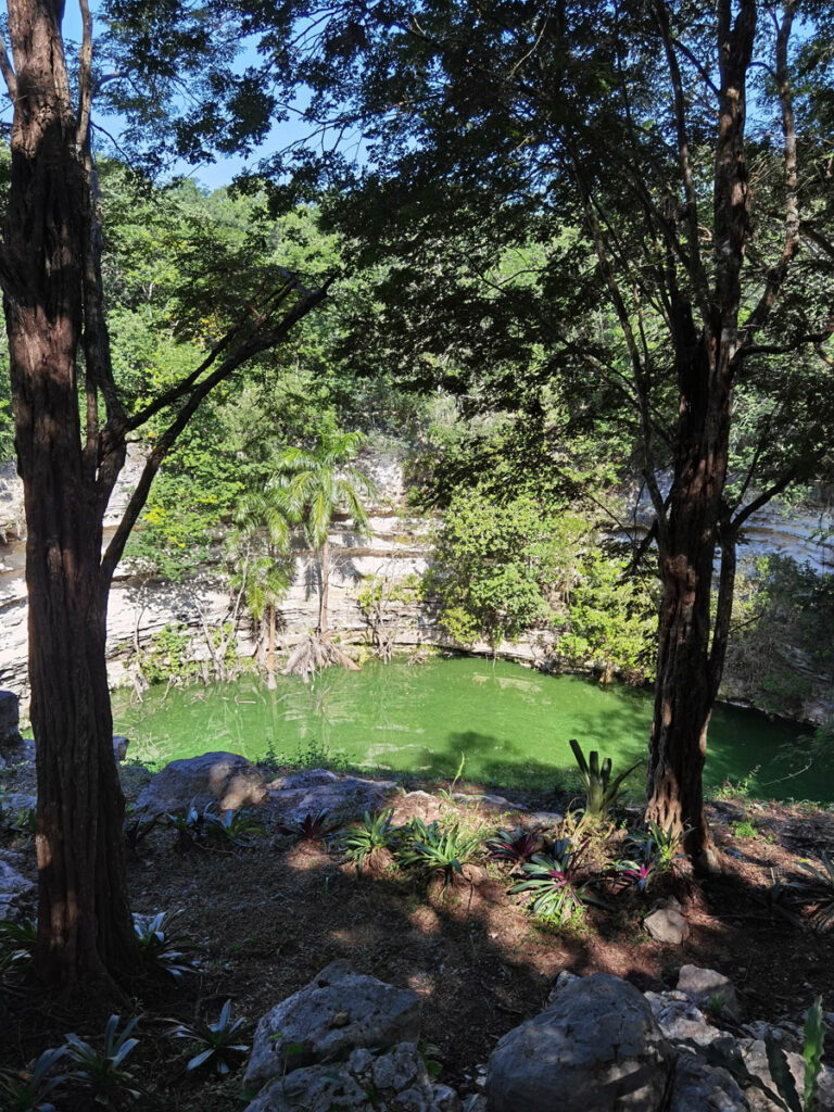 Cenote sacrée Chichen Itza